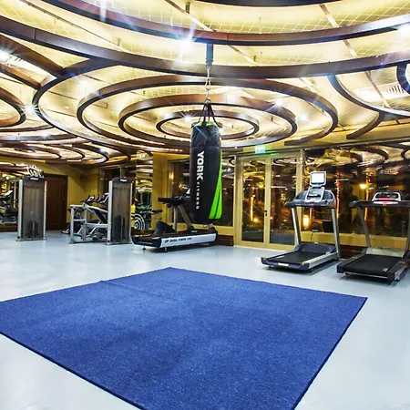Merit Royal Premium Casino & ホテル Karavas