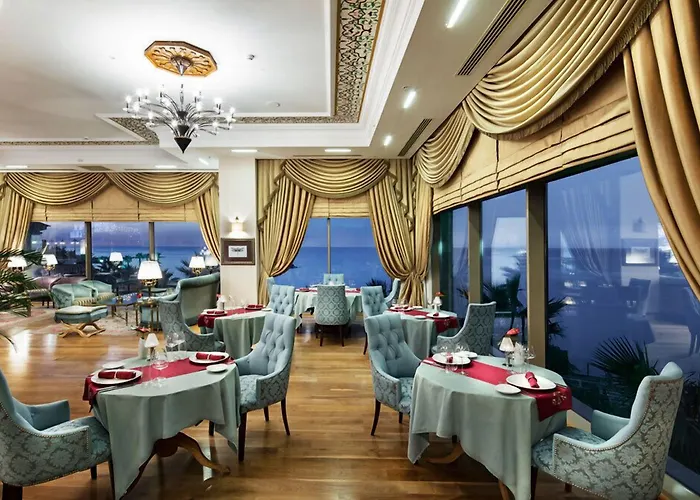 Merit Royal Premium Casino & מלון 5*