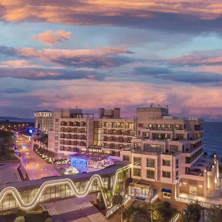 Merit Royal Premium Casino & Hotel Karavas (Northern Cyprus)